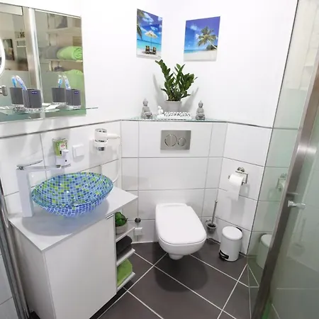 Wellnessapartment Nr1 Mit Finnischer Sauna - Wallbox - Netflix - Wlan *