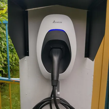 Wellnessapartment Nr1 Mit Finnischer Sauna - Wallbox - Netflix - Wlan Oberhausen (North Rhine-Westphalia)